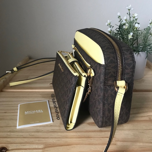 🌼Michael Kors Set